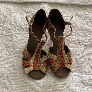 Very fine dancesport shoes size 7